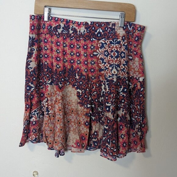 CAbi 5053 Isabel Patchwork Ruffle Skirt Western Boho Floral Tiered Layered Large - Picture 2 of 5